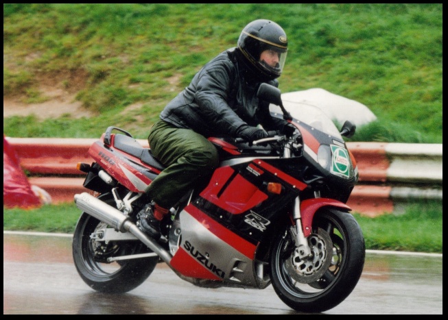 640x453 pixels (136K)